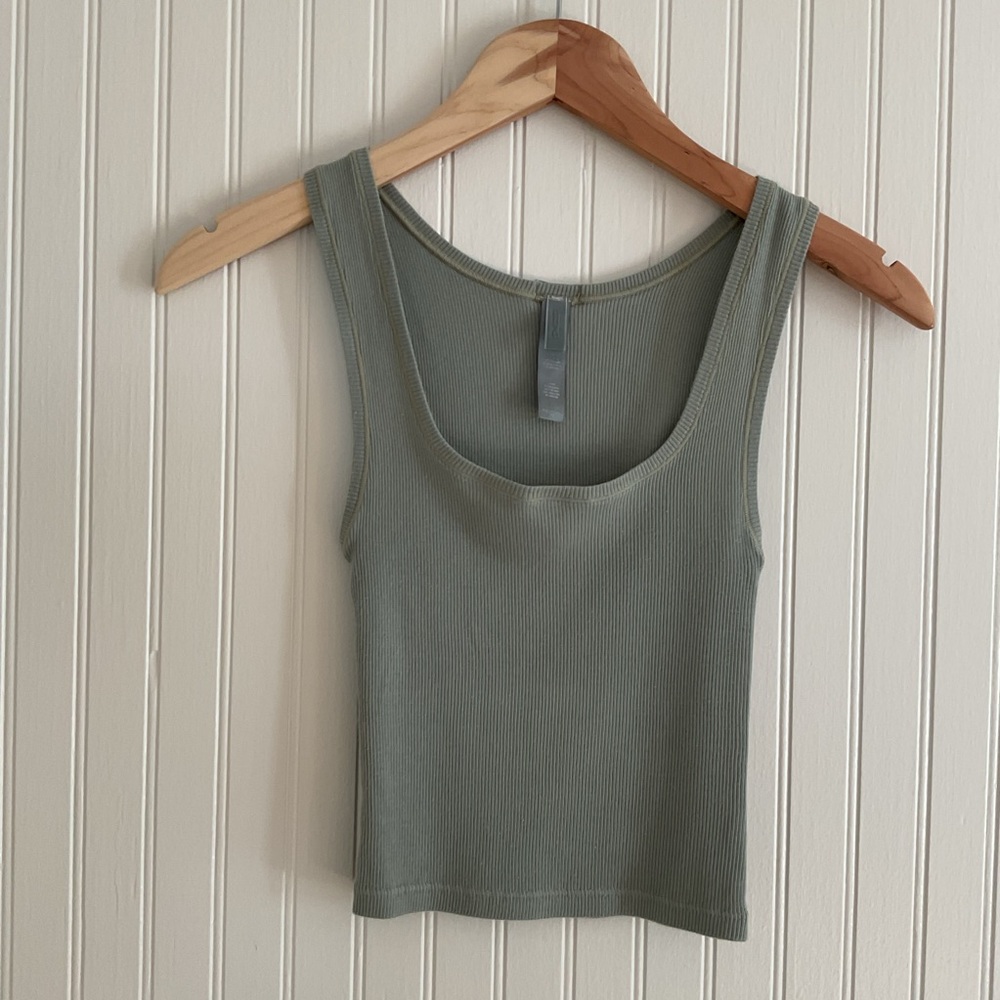 SKIMS Tank / Boxer Set in Mineral - Picture 6 of 11